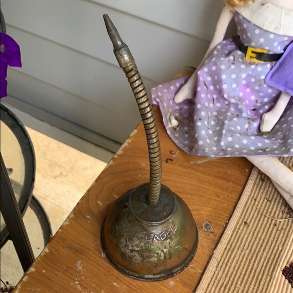 Eagle Vintage Oil Can